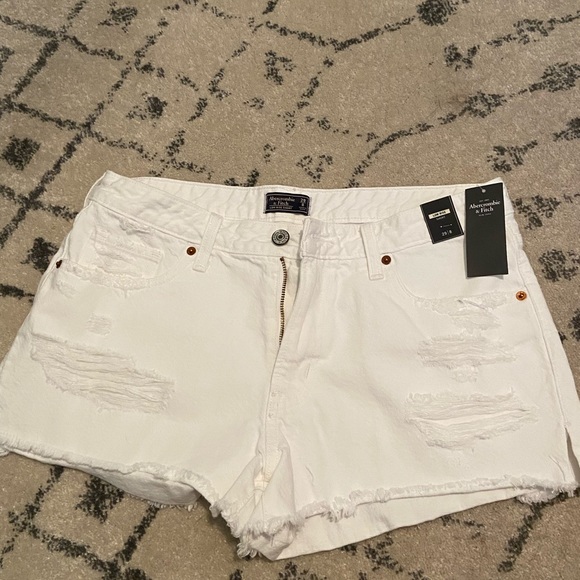 Abercrombie & Fitch White Jean Shorts - Picture 1 of 4